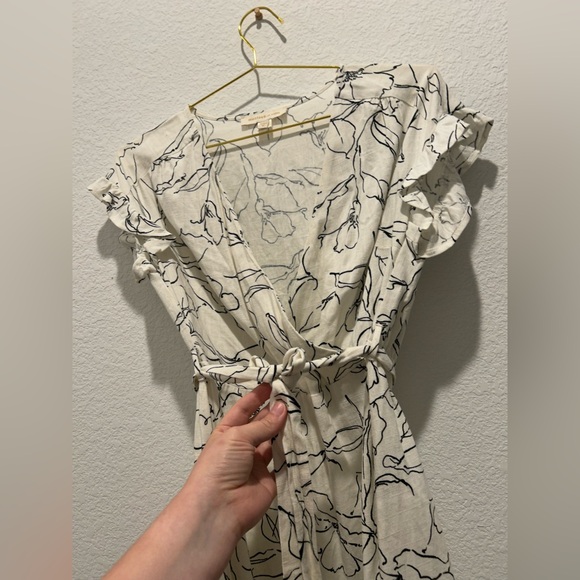 Anthropologie Monteau rayon Floral Print Ruffle babydoll mini wrap Dress - Picture 4 of 7